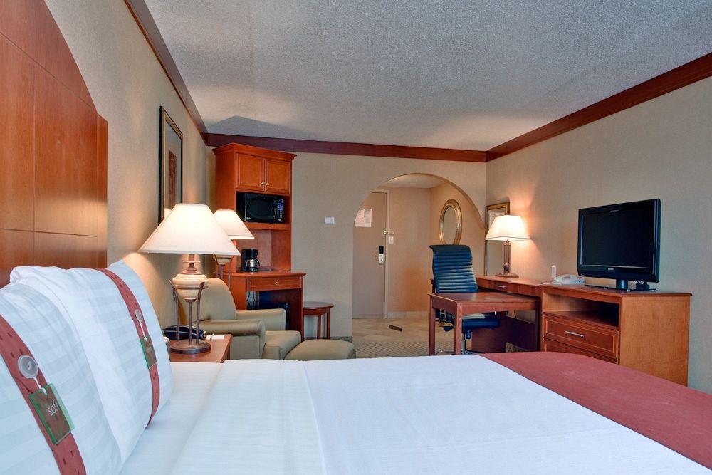 Holiday Inn Sudbury By Ihg Exterior foto