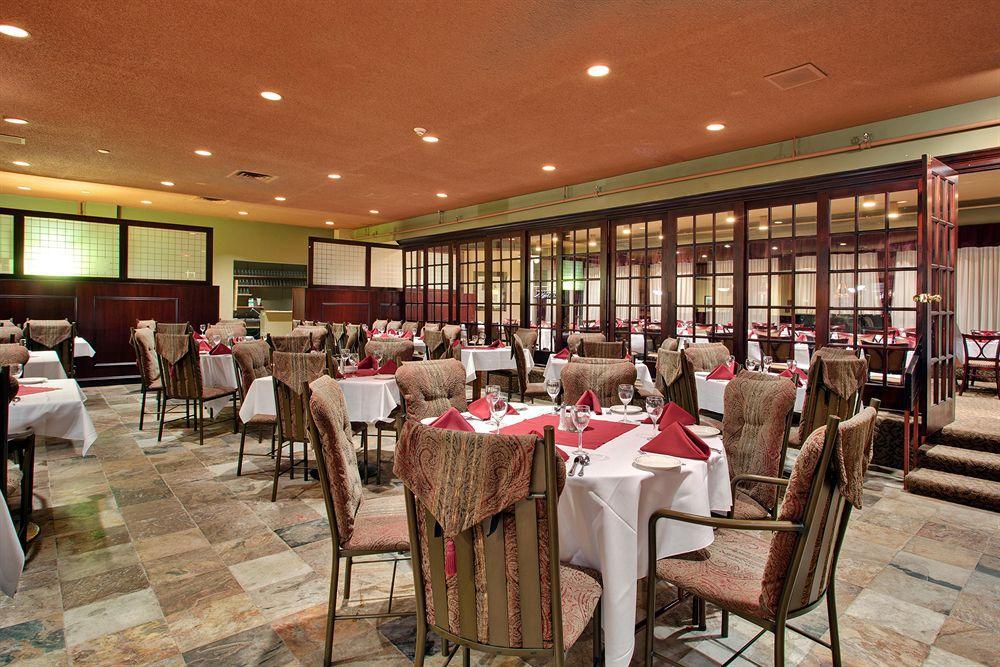 Holiday Inn Sudbury By Ihg Restaurante foto