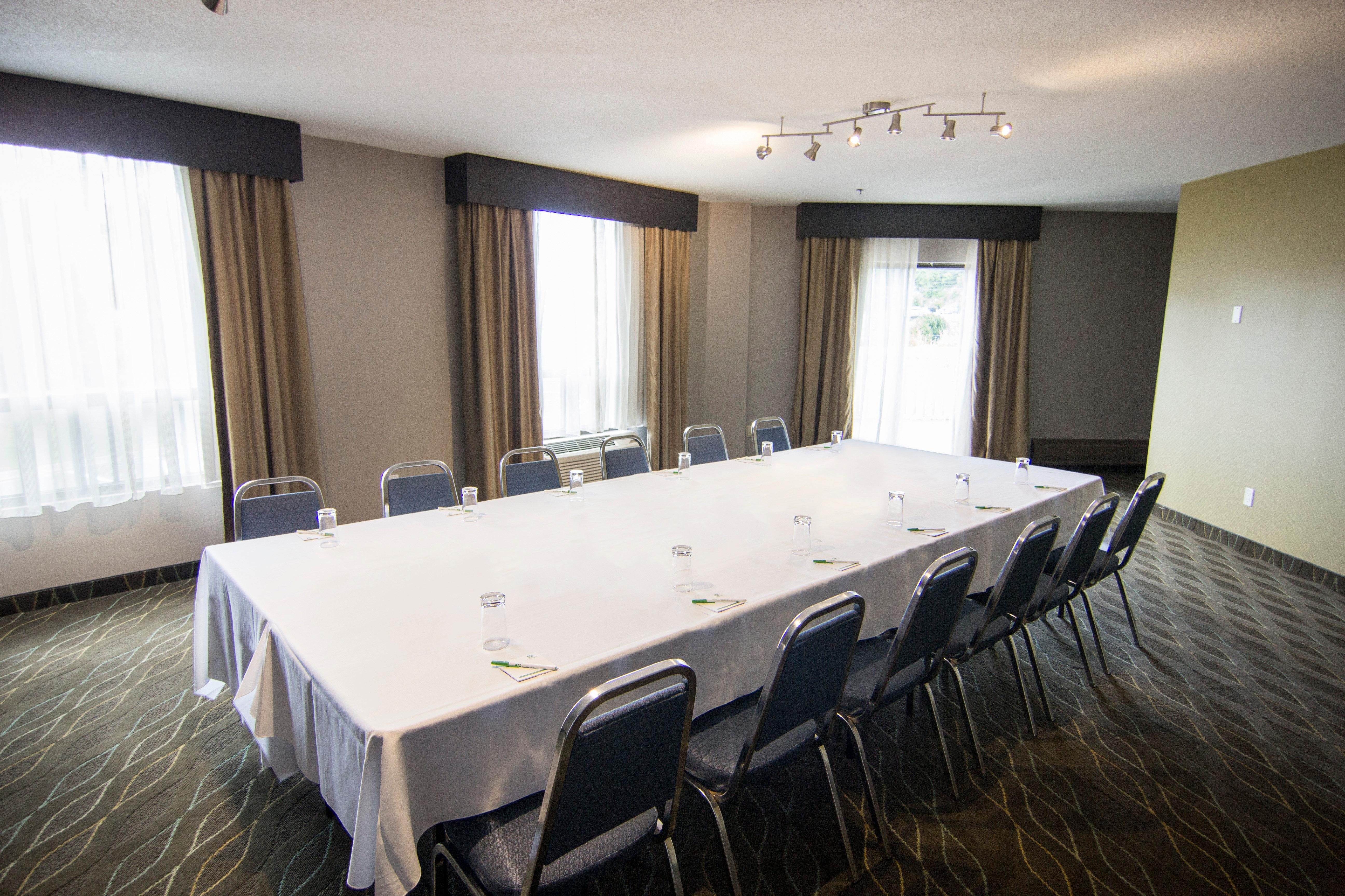 Holiday Inn Sudbury By Ihg Exterior foto